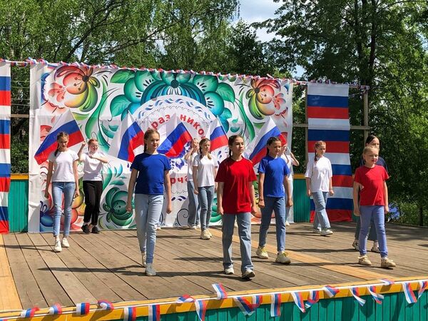 Танцевальный коллектив
