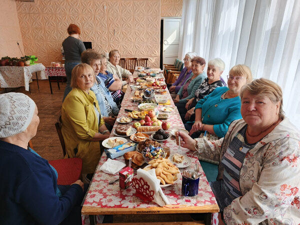 Яблочный Спас в кругу друзей